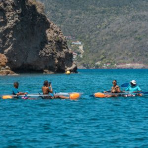 Partez pour une aventure en Kayak transparent